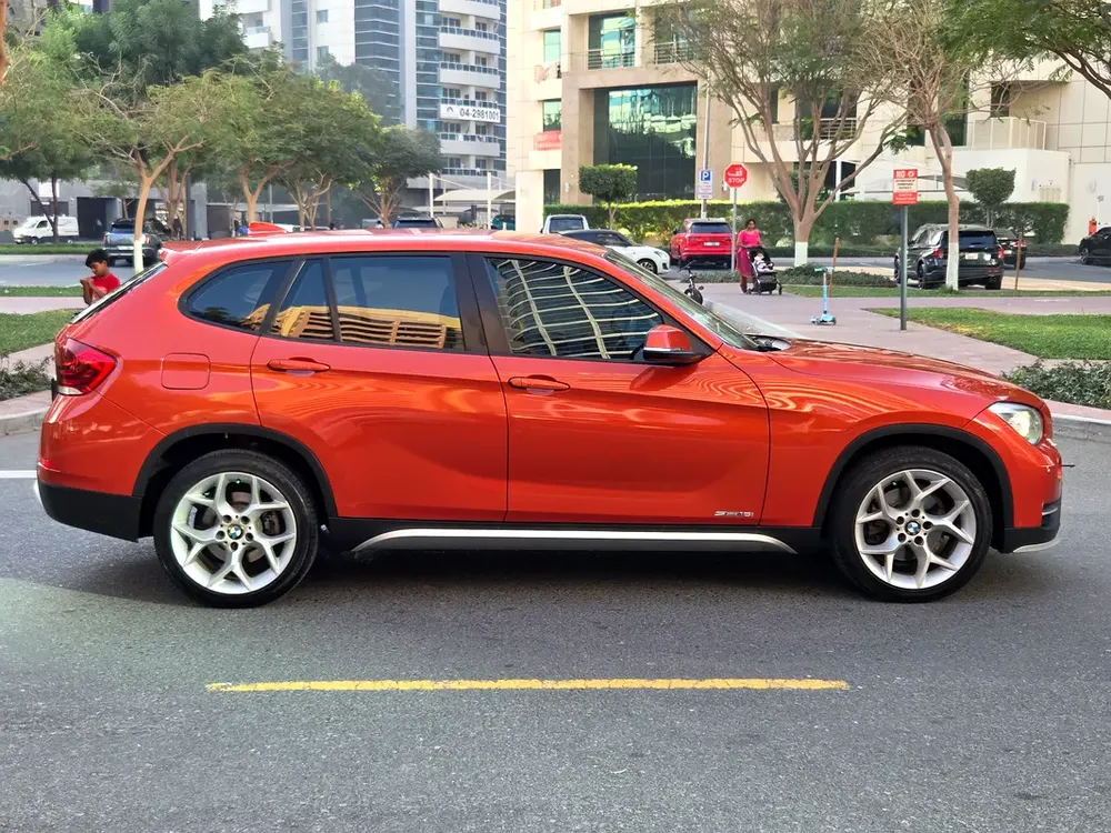 2015 BMW X1 SDrive18i #GCC GOOD CONDITION - Image 13