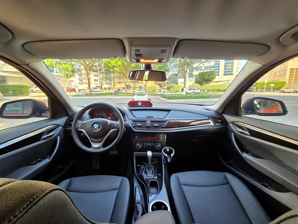 2015 BMW X1 SDrive18i #GCC GOOD CONDITION - Image 16