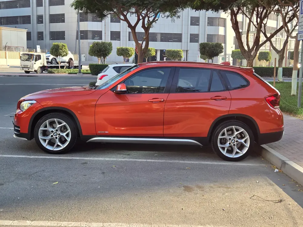2015 BMW X1 SDrive18i #GCC GOOD CONDITION - Image 20