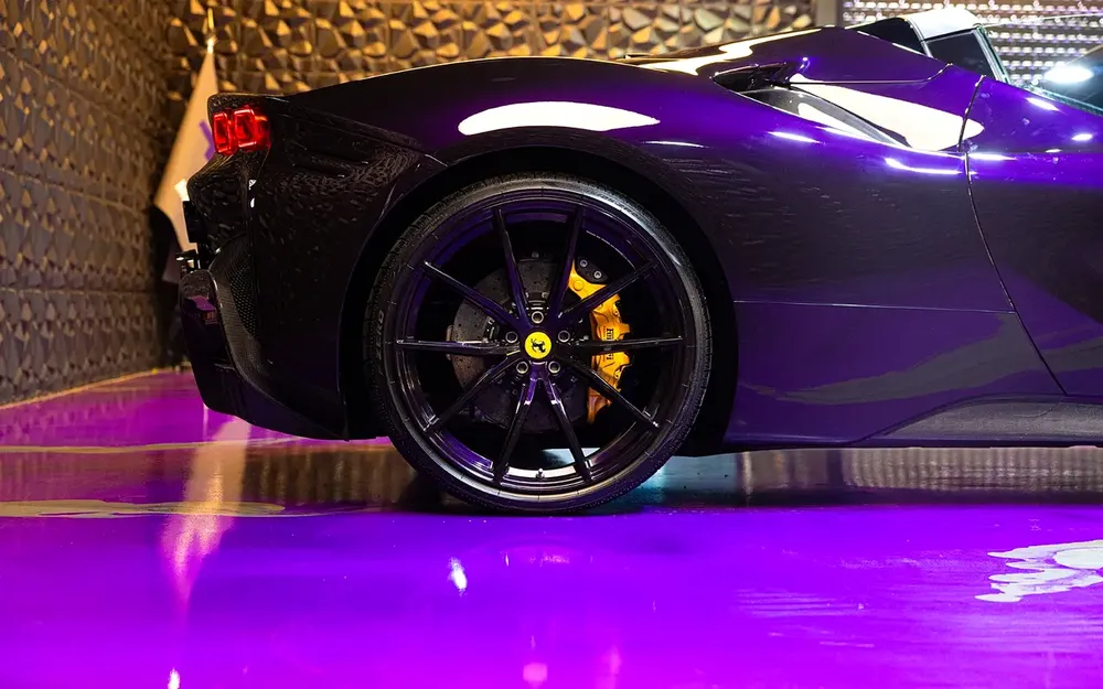 2022 Ferrari SF90 Spider Assetto Fiorano - GCC Specs - Pristine Condition - Image 9