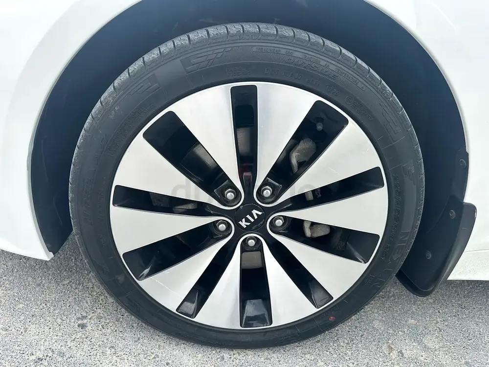 Optima SX G.C.C 2.4L 2014  ( fixed price ) - Image 10