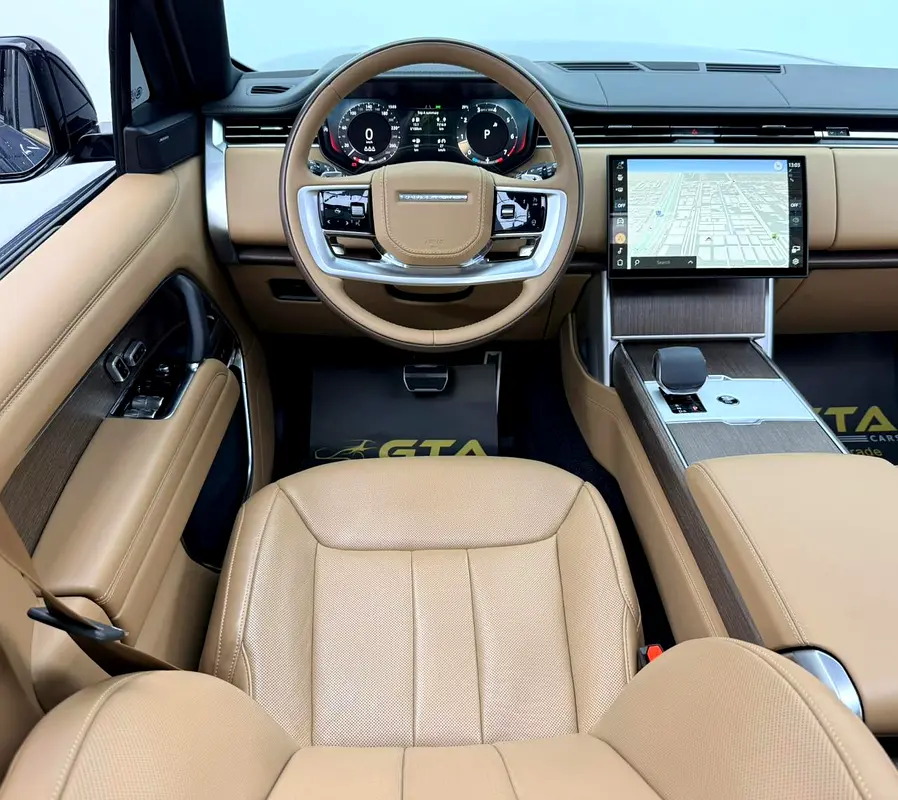 2025 Range Rover SE P360, 2030 RR Warranty + Service Pack, Full RR Service History, Very Low Km, GCC - Image 14