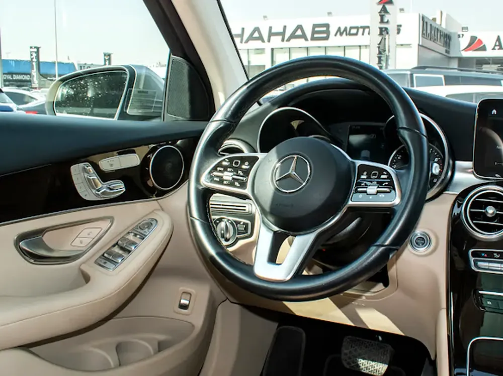 Mercedes-Benz GLC 300, 2021, American Specs - Image 10