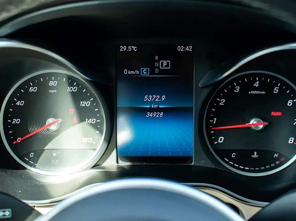 Mercedes-Benz GLC 300, 2021, American Specs - Image 9