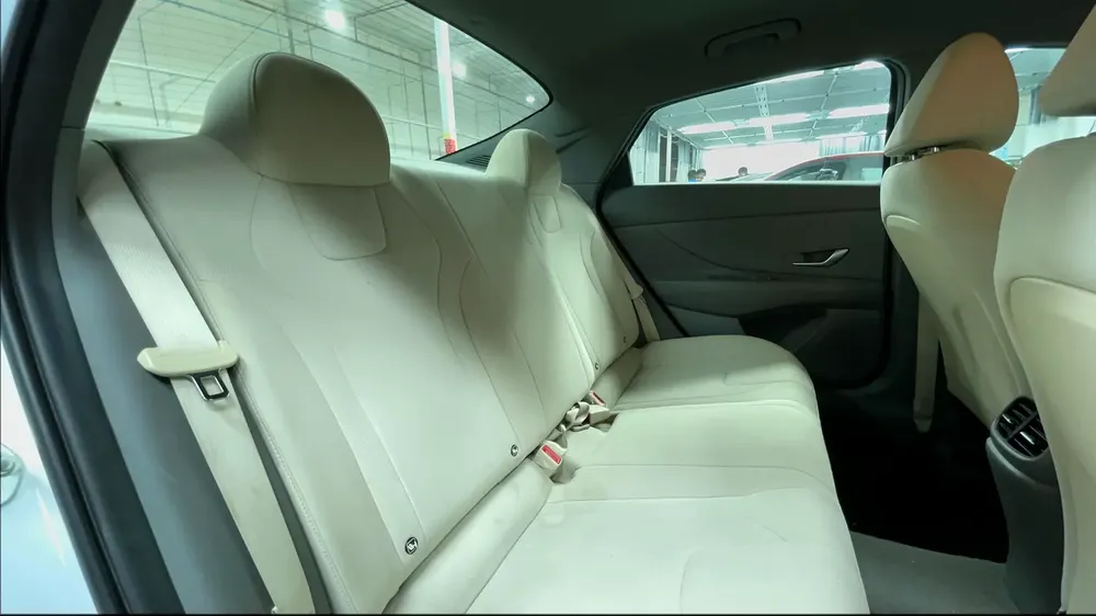 AED 745/m | 0 DP | Free 3 Months Warranty | Service History | 30 Day Return | HYUNDAI ELANTRA 2023 - Image 10