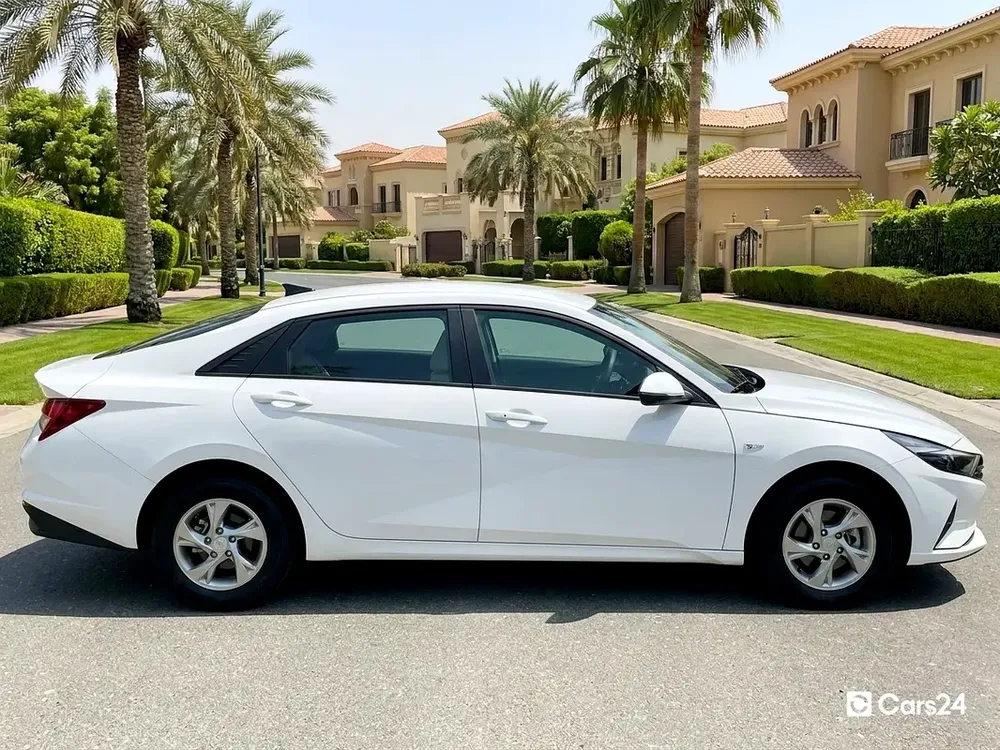 AED 745/m | 0 DP | Free 3 Months Warranty | Service History | 30 Day Return | HYUNDAI ELANTRA 2023 - Image 5