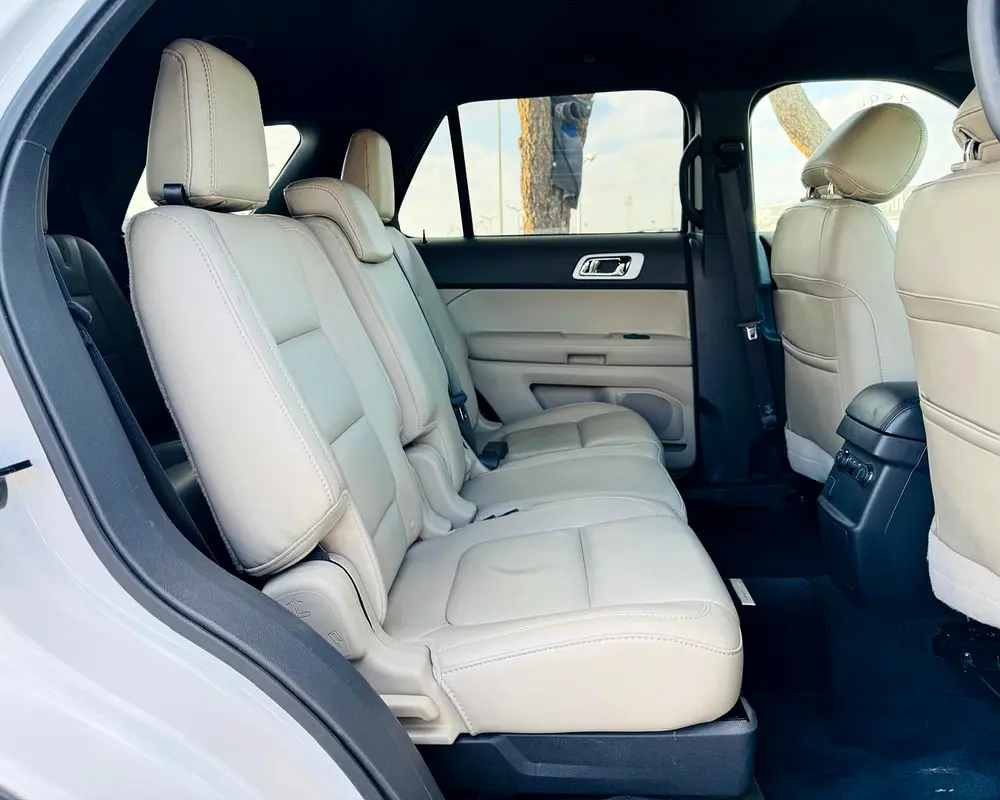 FORD EXPLORER | 2014 | XLT ECO BOOST | 7 SEATS | MINT CONDITION | FRESH JAPAN IMPORT - Image 14