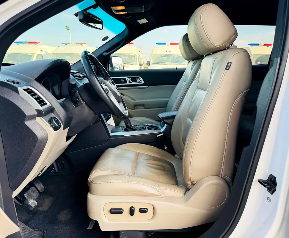 FORD EXPLORER | 2014 | XLT ECO BOOST | 7 SEATS | MINT CONDITION | FRESH JAPAN IMPORT - Image 20