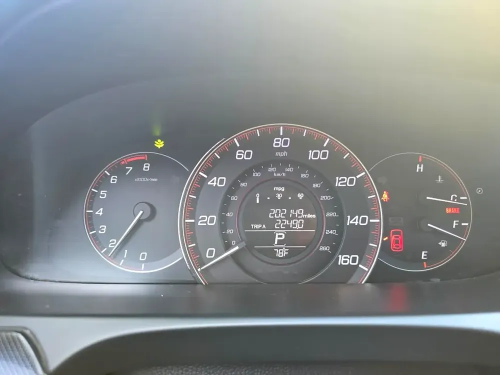 Honda Accord - 2015 (White) - Sports Version - American Specs - Image 8