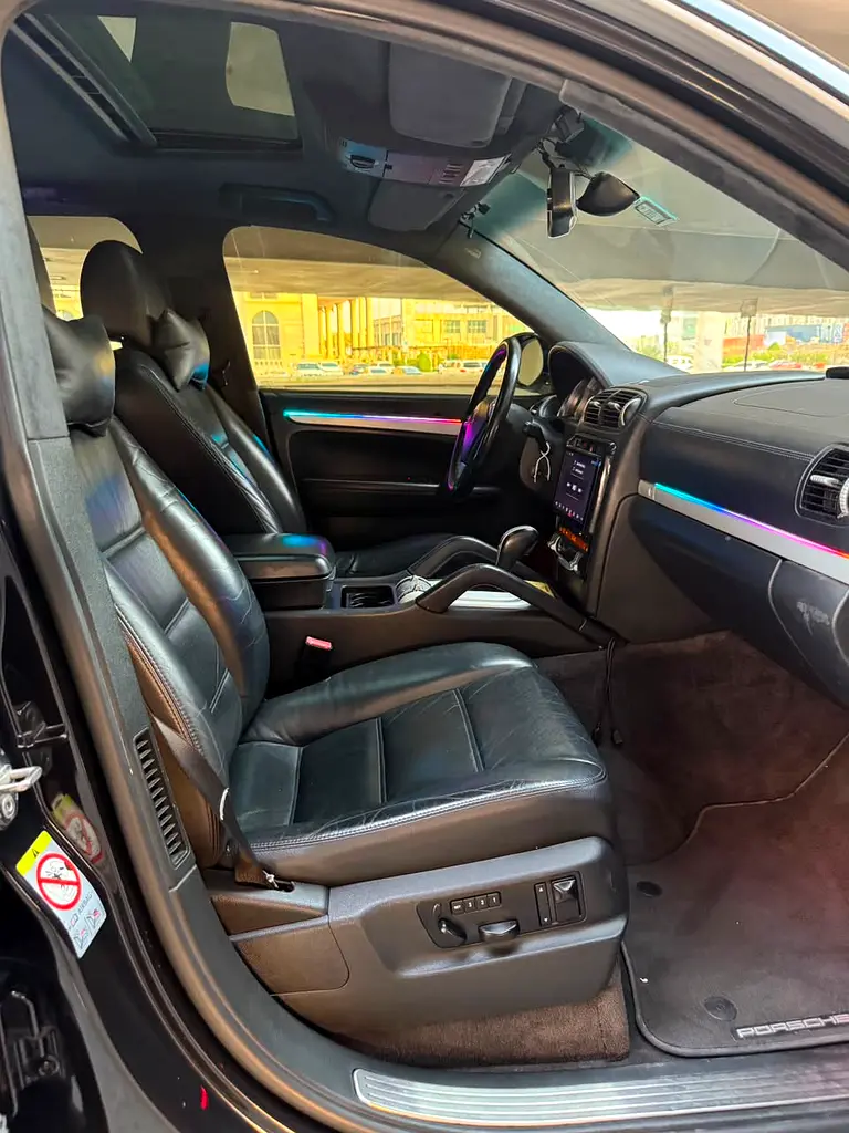 2008 Porsche Cayenne Turbo 500 HP - Image 12