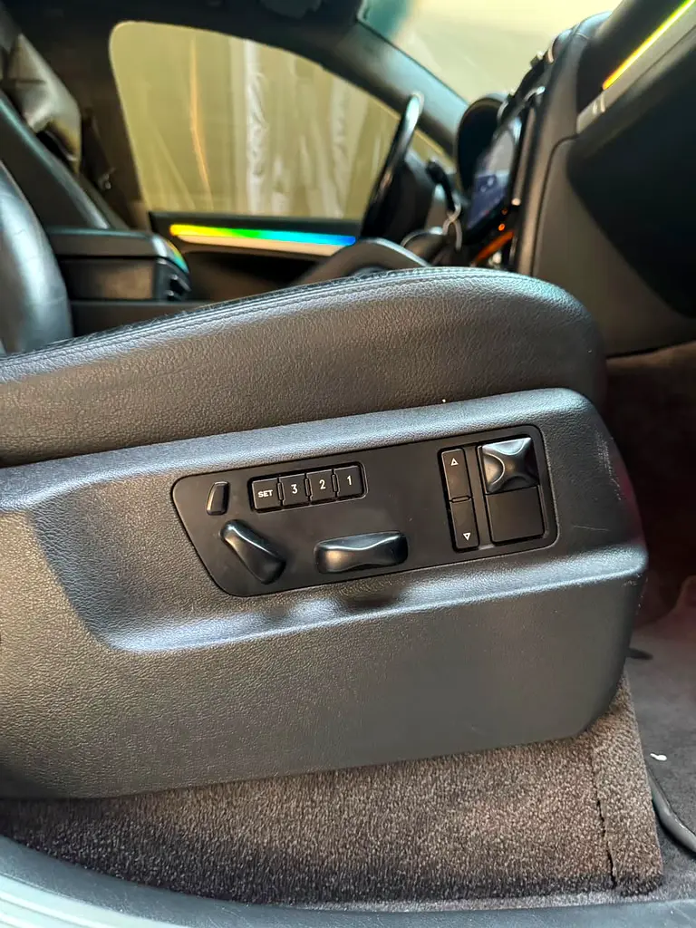 2008 Porsche Cayenne Turbo 500 HP - Image 13
