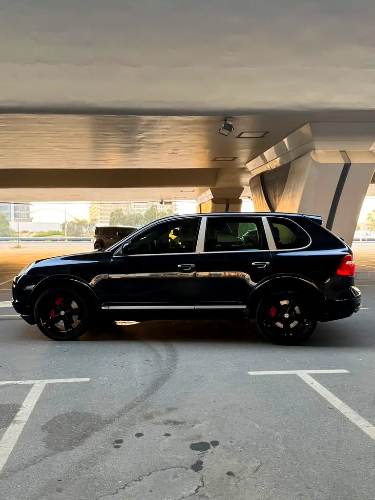 2008 Porsche Cayenne Turbo 500 HP - Image 5