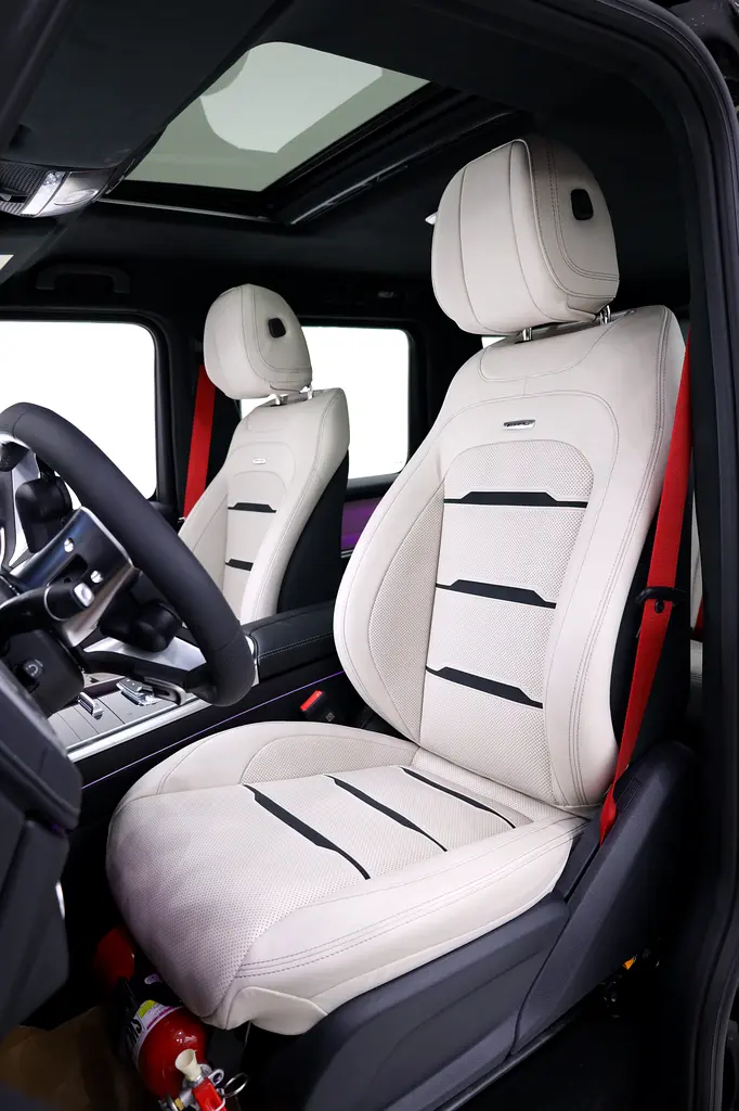 G63 DOUBLE NIGHT PACKAGE FULLY LOADED - Image 10