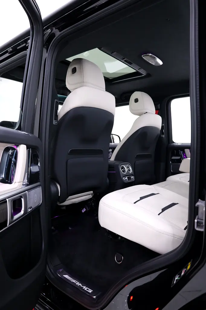 G63 DOUBLE NIGHT PACKAGE FULLY LOADED - Image 8