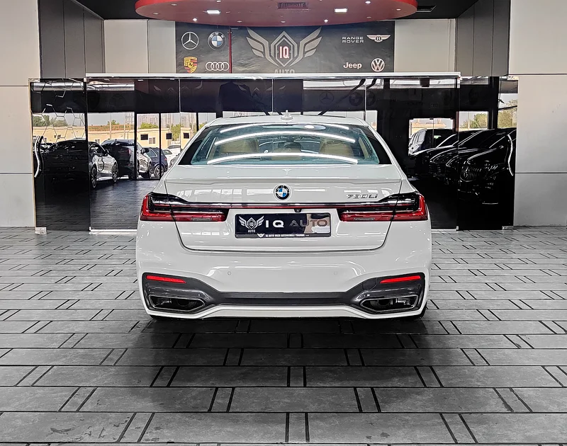 AED 2,850 P.M | 2021 BMW 730LI M-SPORT | PREMIUM WARRANTY | FULLY LOADED | ORIGINAL PAINT | GCC - Image 5