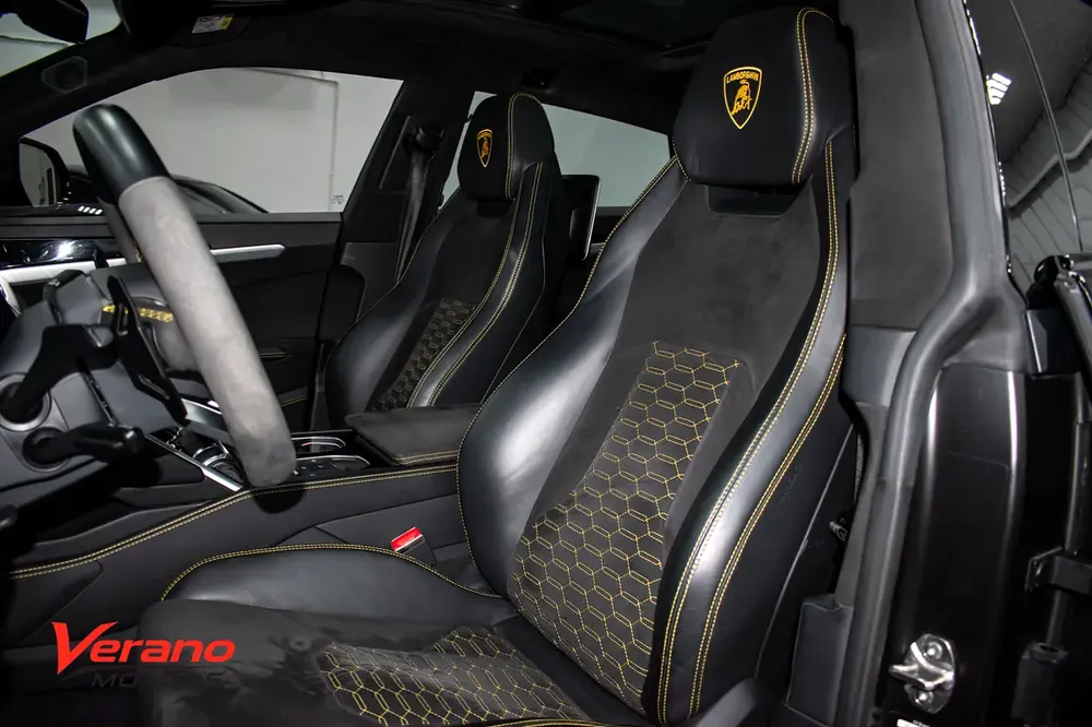 Lamborghini Urus | Original Mansory | Full Options | Warranty  Service Contract - Image 11