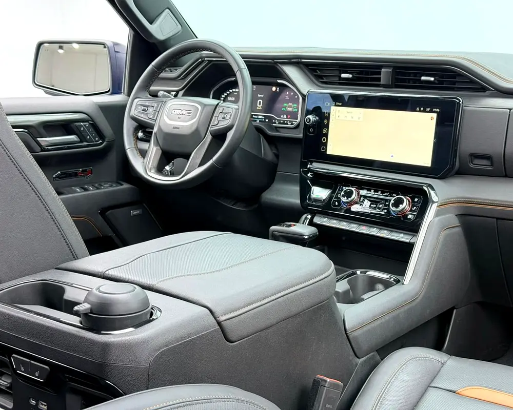 2023 GMC Sierra 1500 AT4, GMC Warranty+Full Service History, GCC - Image 13
