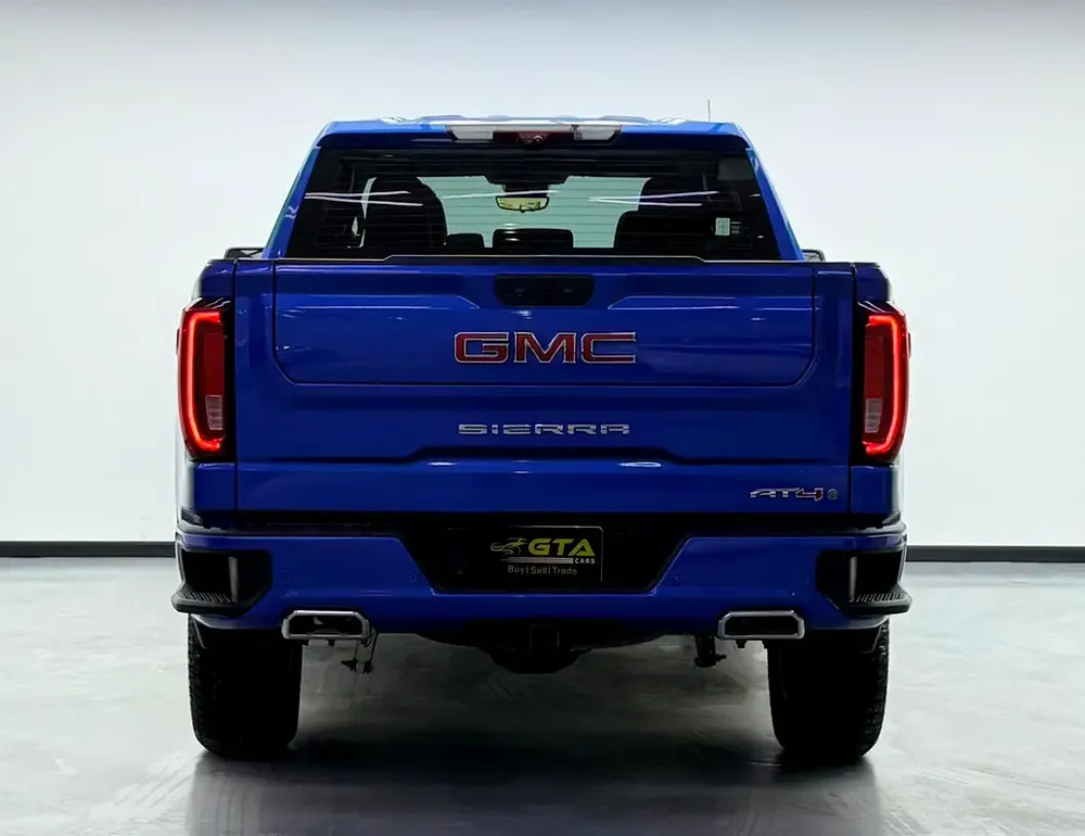 2023 GMC Sierra 1500 AT4, GMC Warranty+Full Service History, GCC - Image 6