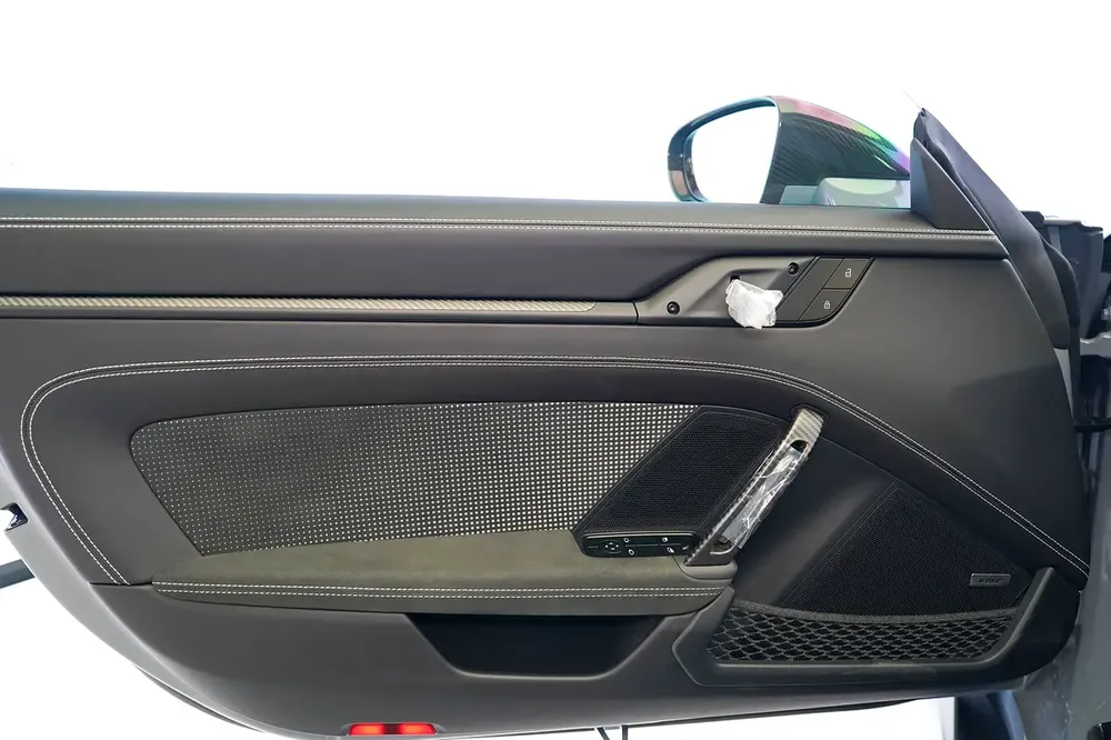 911 GT3 RS | WEISSACH PACKAGE | ALCANTARA SEATS | CARBON INTERIOR | BOSE AUDIO - Image 12