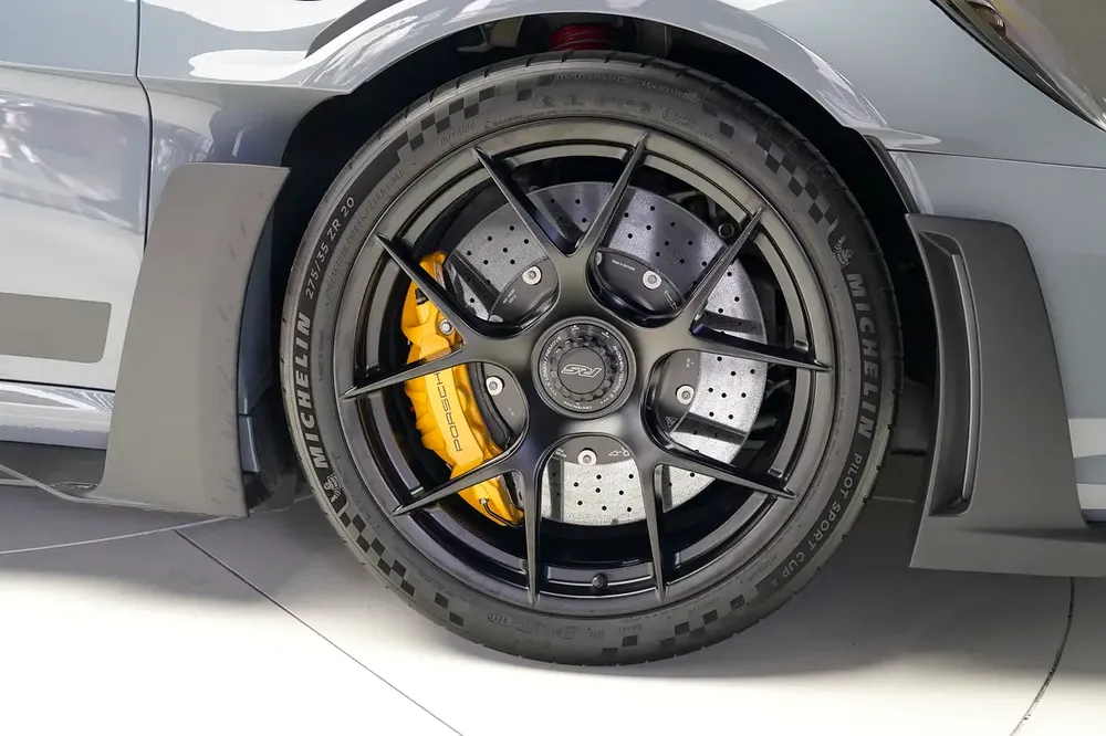911 GT3 RS | WEISSACH PACKAGE | ALCANTARA SEATS | CARBON INTERIOR | BOSE AUDIO - Image 6