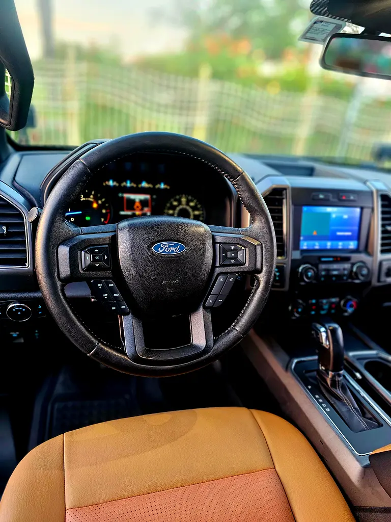 Ford F-150 Raptor 2020 - American Specs - Perfect Condition - Image 14