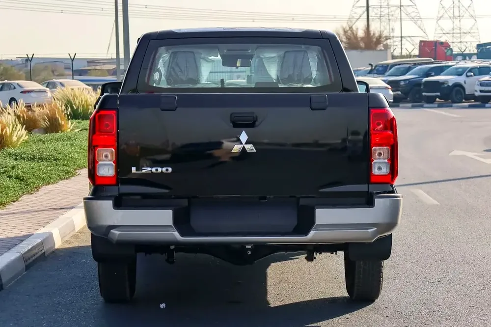 2026 Mitsubishi L200 2.4L  D.CABIN 4X4 GL 5MT MID-LINE -DIESEL - Image 7