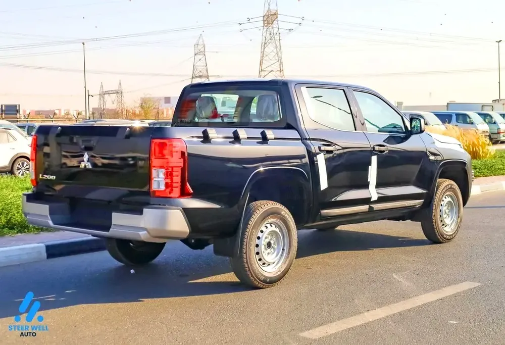 2026 Mitsubishi L200 2.4L  D.CABIN 4X4 GL 5MT MID-LINE -DIESEL - Image 9