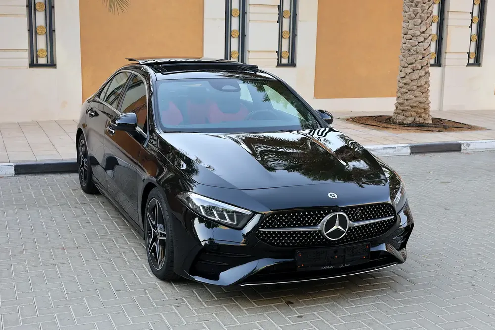 A200 AMG - GCC SPECS - UNDER WARRANTY / SERVICE CONTRACT 105,000 KM FROM GARGASH - ACCIDENT FREE - - Image 4