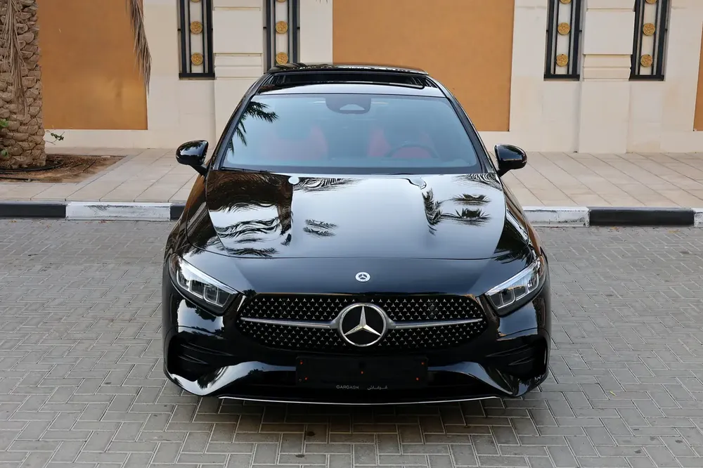 A200 AMG - GCC SPECS - UNDER WARRANTY / SERVICE CONTRACT 105,000 KM FROM GARGASH - ACCIDENT FREE - - Image 7