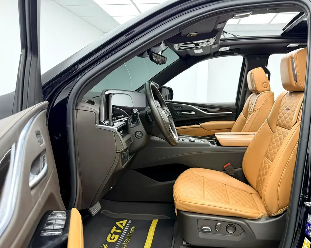 2022 Cadillac Escalade 600 Sport Platinum, 2027 Cadillac Warranty and Service Pack, GCC - Image 11