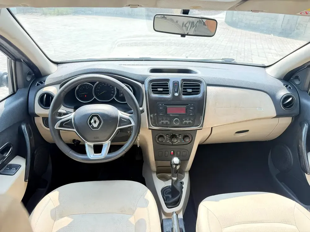 2020 Renault Symbol, Gcc - Image 12