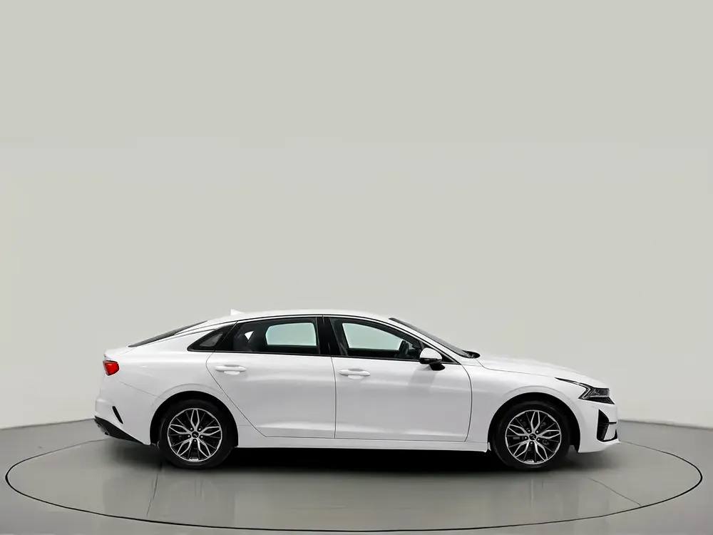 AED 850/month | 0 Downpayment | Free 3 Months Warranty | 30 Day Return | KIA K5 2023 - Image 5