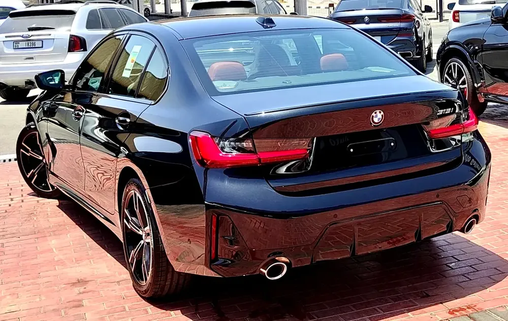 Brand New 2026 BMW 318i | GCC Specs | Zero Mileage - Image 4