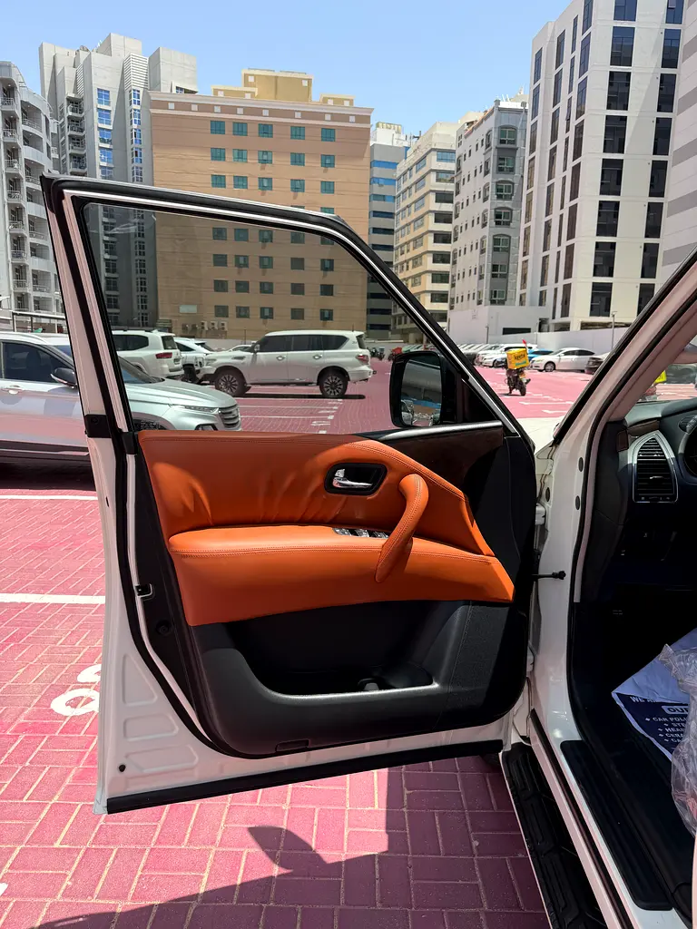 Nissan Patrol 2018 GCC - Image 11