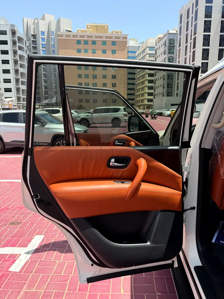 Nissan Patrol 2018 GCC - Image 13