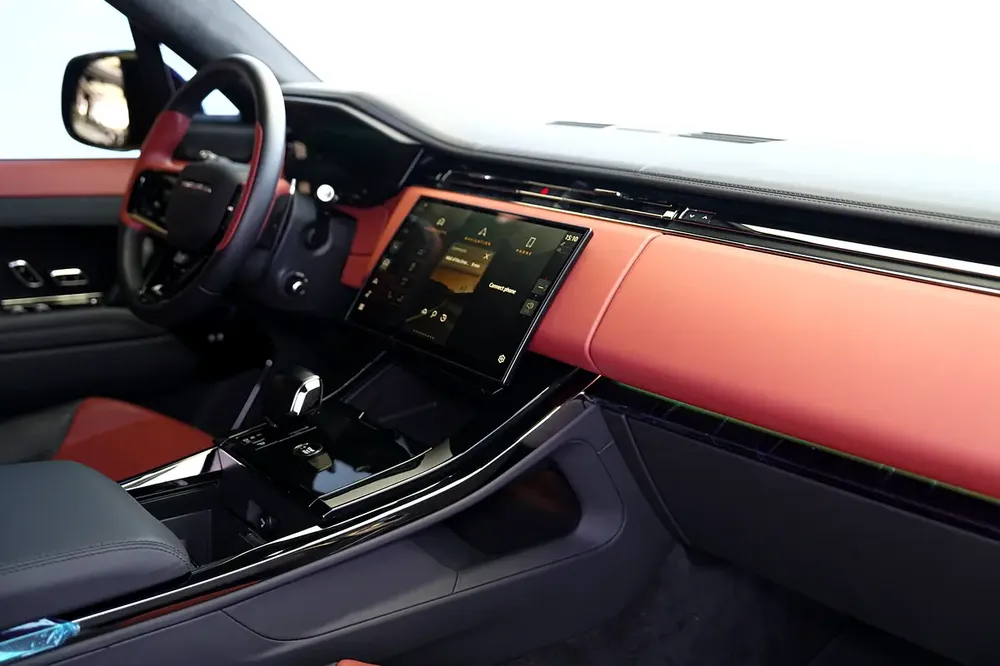 SPORT SV EDITION ONE | CARBON INTERIOR AND EXTERIOR | WARRANTY  AND SERVICE OCT 2029 - Image 14
