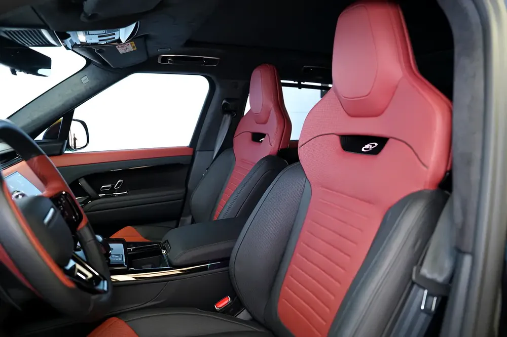 SPORT SV EDITION ONE | CARBON INTERIOR AND EXTERIOR | WARRANTY  AND SERVICE OCT 2029 - Image 7