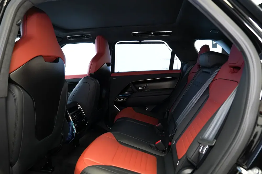 SPORT SV EDITION ONE | CARBON INTERIOR AND EXTERIOR | WARRANTY  AND SERVICE OCT 2029 - Image 8