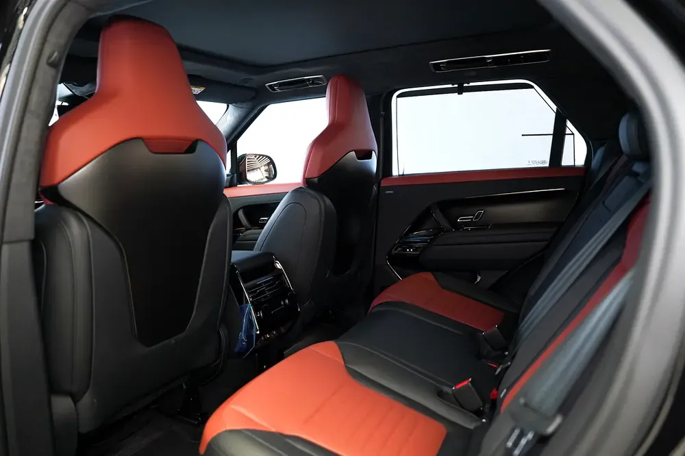 SPORT SV EDITION ONE | CARBON INTERIOR AND EXTERIOR | WARRANTY  AND SERVICE OCT 2029 - Image 9