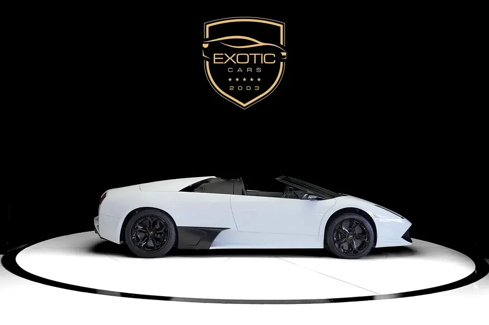 2009 | MURCIELAGO LP640 ROADSTER | WHITE/BLACK | DIAMOND STITCHED INTERIOR - Image 4