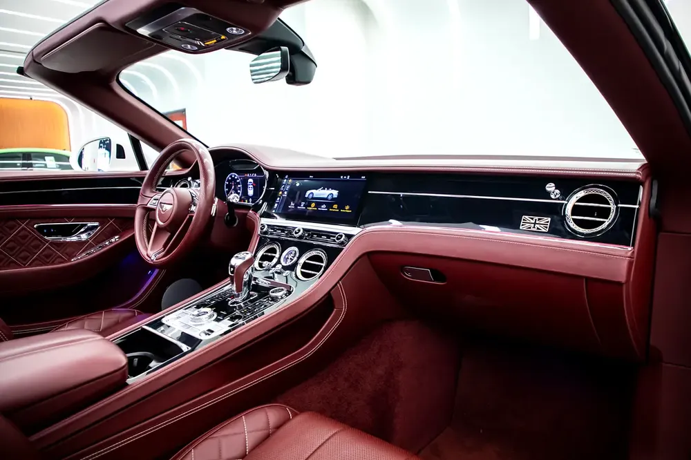 2020 | BENTLEY | CONTINENTAL | GTC | W12 | FULL OPTION | EXCELLENT CONDITION | - Image 10