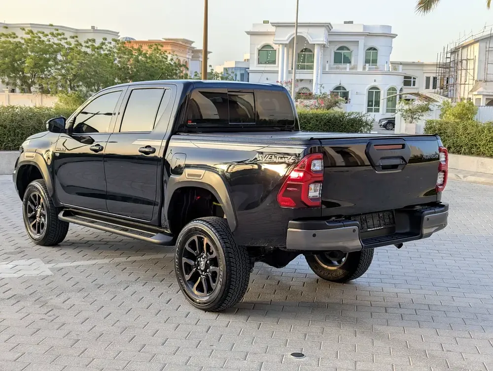 Toyota Hilux Adventure 2023 - Full Service History Agency Maintained- GCC Specs - Like New! - Image 16