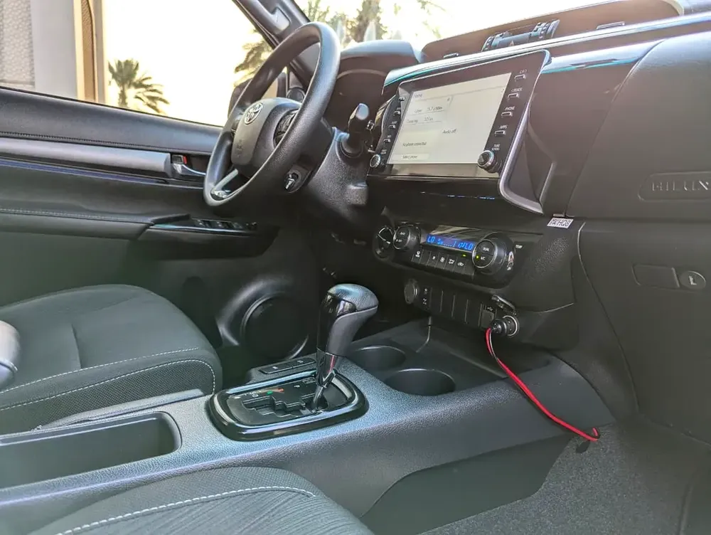 Toyota Hilux Adventure 2023 - Full Service History Agency Maintained- GCC Specs - Like New! - Image 8