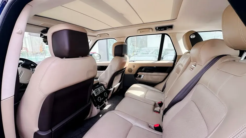 Land Rover Range Rover Vogue 2020 - Image 8