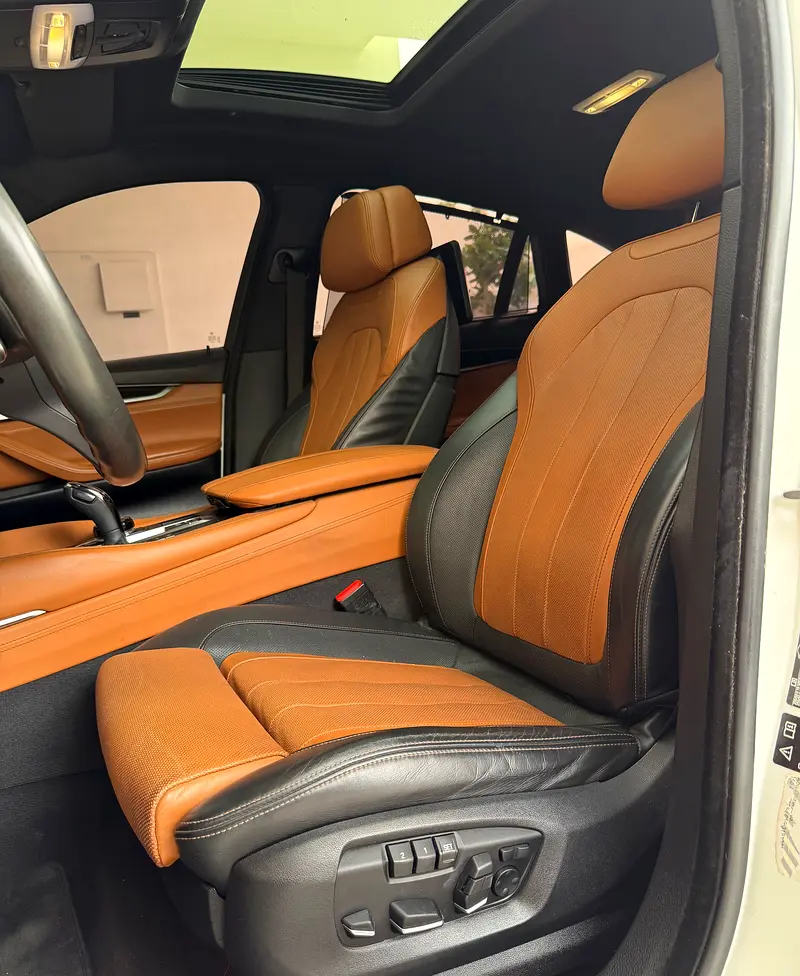 BMW X6 35i, M-Kit, Full Options, GCC, Excellent condition - Image 11