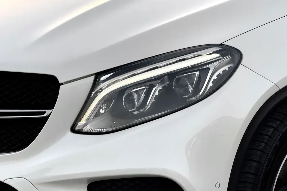 Service History / 2 Keys | Mercedes-Benz GLE 43 AMG Coupe 2016 | GCC Specifications (Single Owner) - Image 5