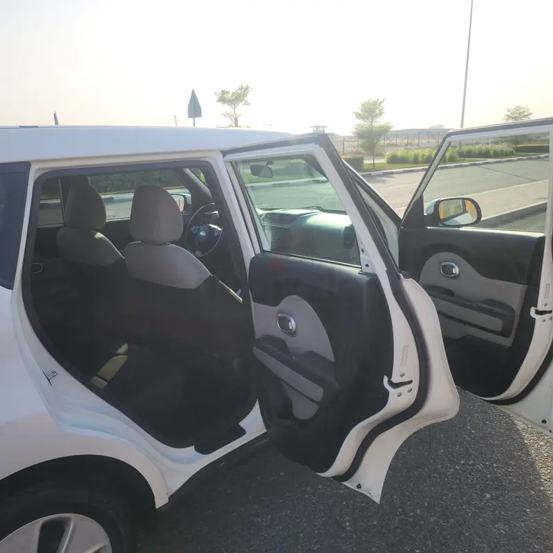 KIA SOUL 2016 1.6L WHITE IN A GOOD CONDITION - Image 14