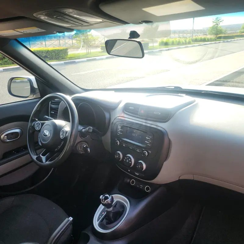 KIA SOUL 2016 1.6L WHITE IN A GOOD CONDITION - Image 9