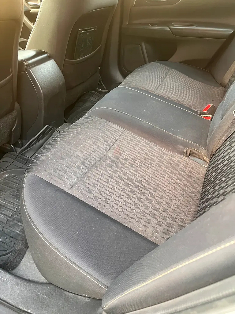 Nissan altima - Image 8