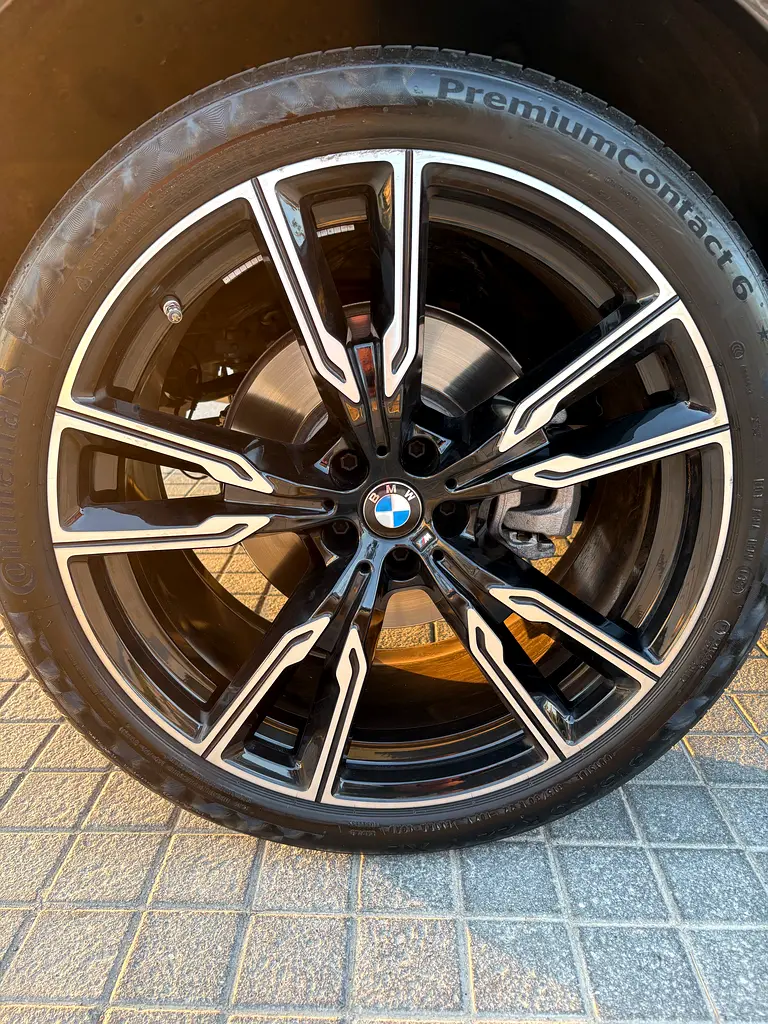 BMW X6 Sport 2025 | 36,000 KM | Under Warranty till 2030 | Agency Maintained | Like New - Image 12